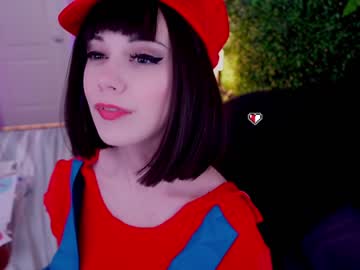 webcam girl runesy live cam image #8449856