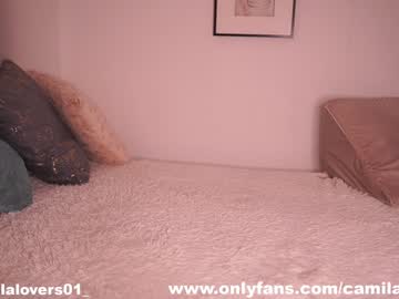 webcam girl camilalovers01 live cam image #9005055