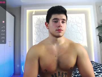 webcam man arilas_ live cam image #677523