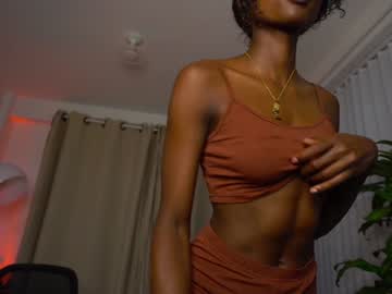 webcam girl tayraparadise live cam image #140212