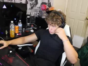 webcam man maxednat live cam image #6820918
