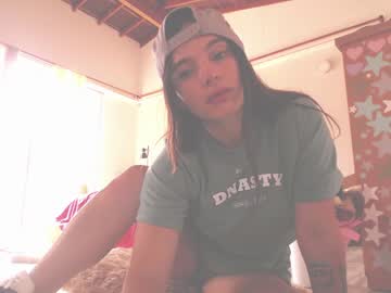 webcam girl kendalltyler live cam image #6054376