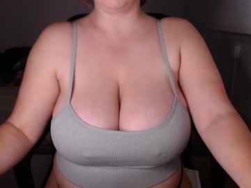 webcam girl gentle__woman live cam image #6088920