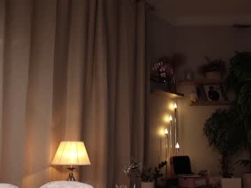 webcam girl riskyproject live cam image #9424350