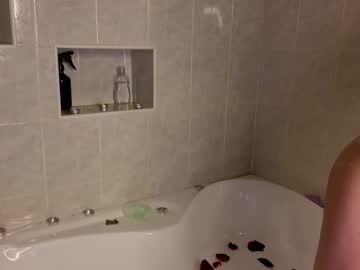 webcam girl falinecrosthwaite live cam image #12665408