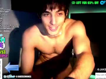 webcam man jakeclemons live cam image #9687413