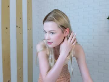 webcam girl mrsbubbles live cam image #6575347