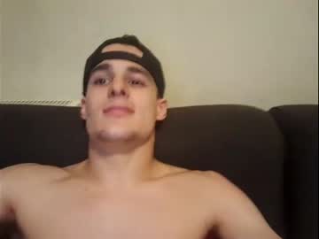 webcam man skinnyguywithbigd live cam image #8505287