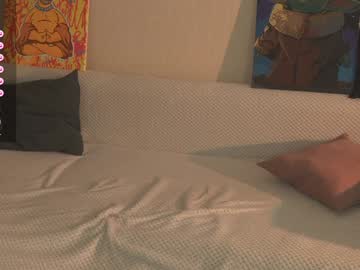webcam girl 2girls_1dream live cam image #11667986