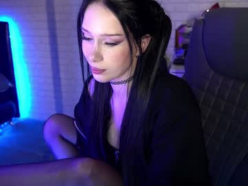 webcam girl uindi live cam image #1135306