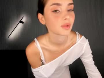 webcam girl scarletmore live cam image #9968467