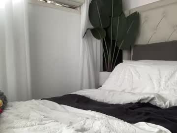 webcam girl keeliebaby live cam image #13010797