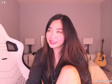 webcam girl clara_chan live cam image #197824