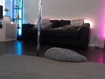 webcam girl skyewatson live cam image #2503134