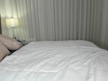 webcam girl camilagomezz live cam image #5382451