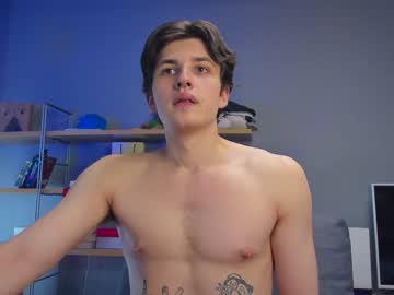 webcam man martinlutar420 live cam image #2382963