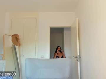 webcam girl abrilhelena8 live cam image #10219577