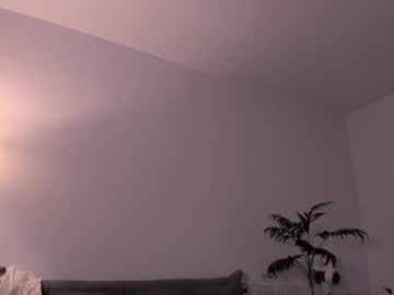 webcam girl lauratanguy live cam image #10626938