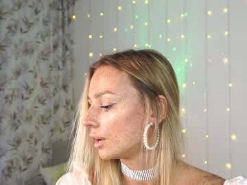 webcam girl artease live cam image #7408725