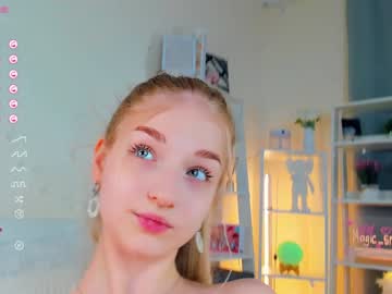 webcam girl _magic_smile_ live cam image #10401852