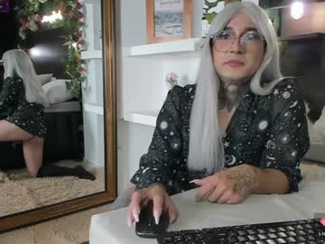 webcam tranny jadeykhada live cam image #9996668