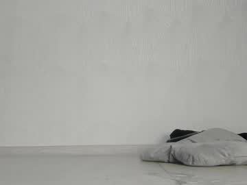 webcam girl kira_mask live cam image #4605029