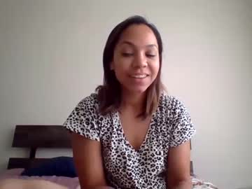 webcam girl degjjm3 live cam image #3236796