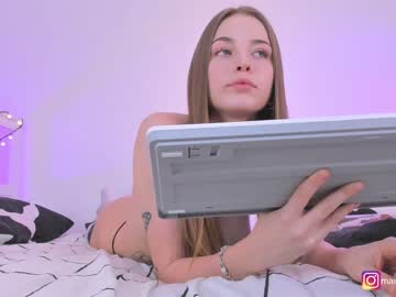 webcam girl mango_shake live cam image #1065408
