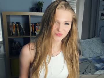 webcam girl paradise_for_two live cam image #9991934