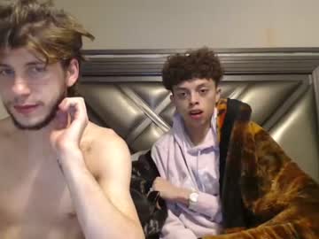 webcam man gayndepressed live cam image #4886366