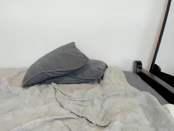 webcam girl aria_diaz live cam image #7995568