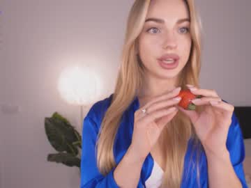 webcam girl nicole_youthfull live cam image #11731819
