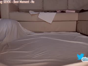 webcam girl hollyextra live cam image #1230212