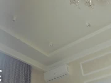 webcam girl sweety_rinushka_ live cam image #3276866