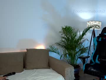webcam girl naughtyrider69 live cam image #3079783