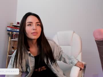 webcam girl annie_dreams live cam image #71257