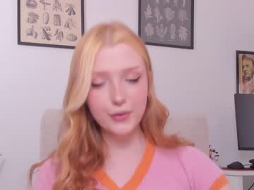 webcam girl lil_pumpkinpie live cam image #1837294