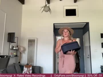 webcam girl bloomyogi live cam image #6711838