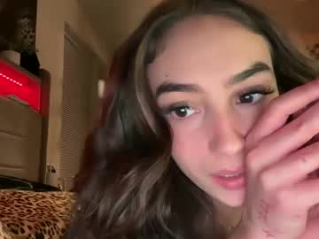 webcam girl thestormii live cam image #12233633