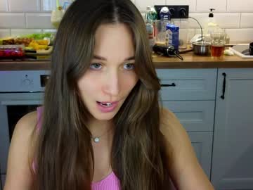 webcam girl ambertan1 live cam image #11643702