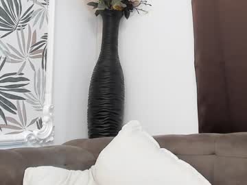 webcam girl crazzygirll live cam image #3357683