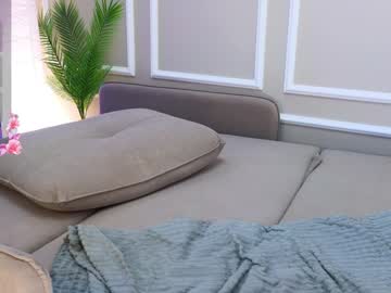 webcam girl kittymeow_xxx live cam image #12503242