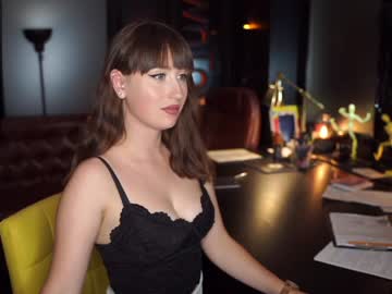 webcam girl xxx_downtown_xxx live cam image #60756