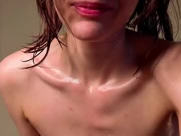 webcam girl falinecrosthwaite live cam image #12675365