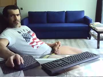 webcam man latino23bom live cam image #6509417