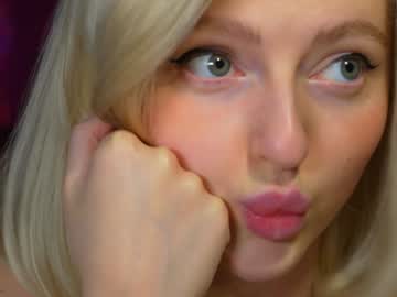 webcam girl yournaughtymiss live cam image #12012244