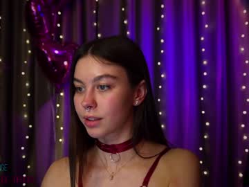 webcam girl nika_lodge live cam image #8532412