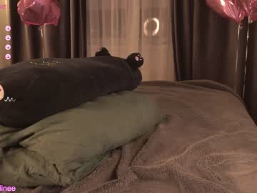 webcam girl golden_alinee live cam image #9226524