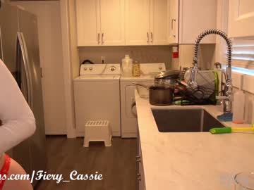 webcam girl fiery_redhead live cam image #7758149