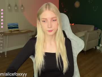 webcam girl oh_honey_ live cam image #7053110